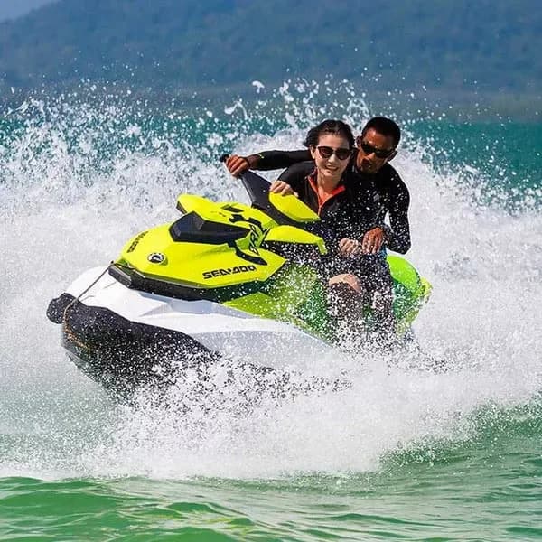 listing card gallery